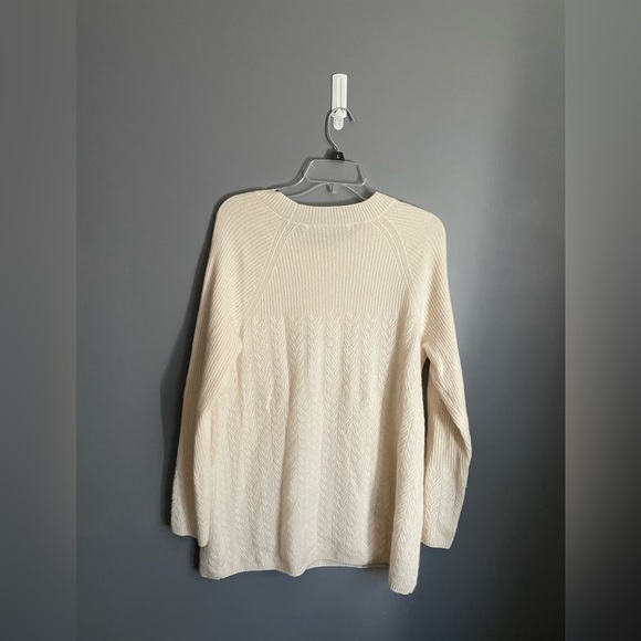 Soft Surroundings Cashmere Cable Knit White Color Tunic Sweater Size Medium - Picture 2 of 4